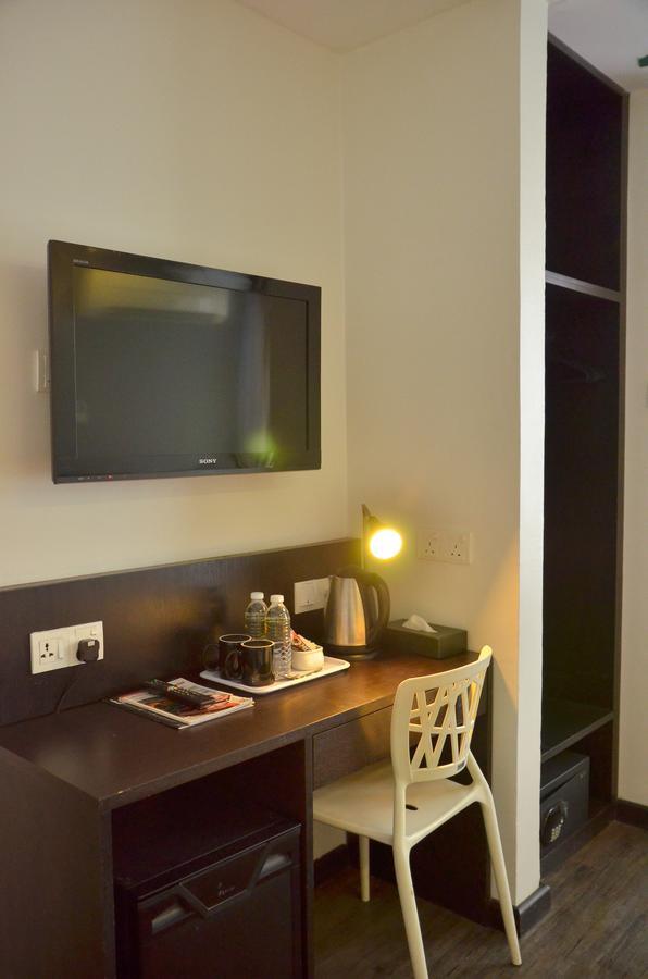 Vivo Hotel Kuantan Exterior photo