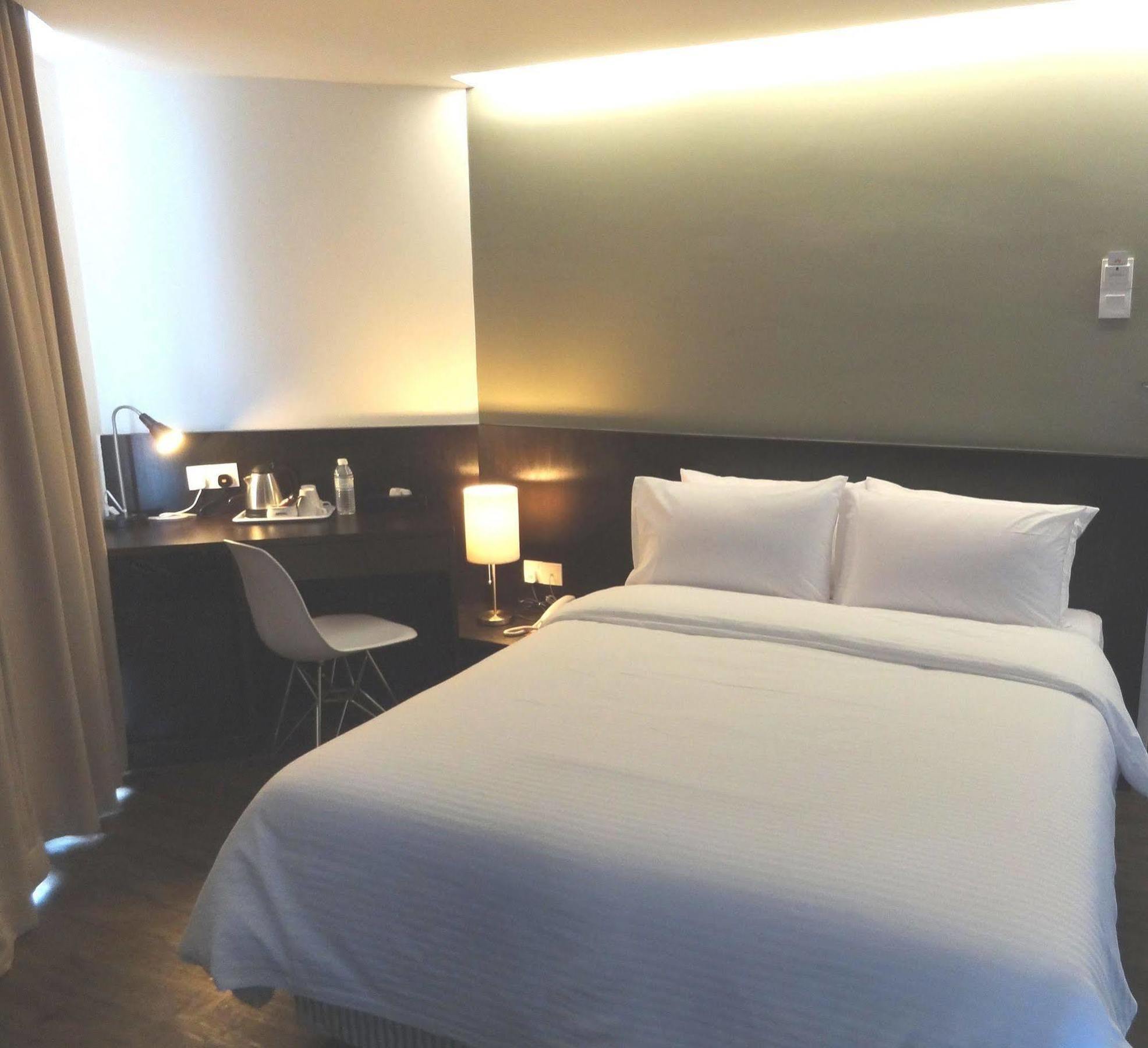 Vivo Hotel Kuantan Exterior photo